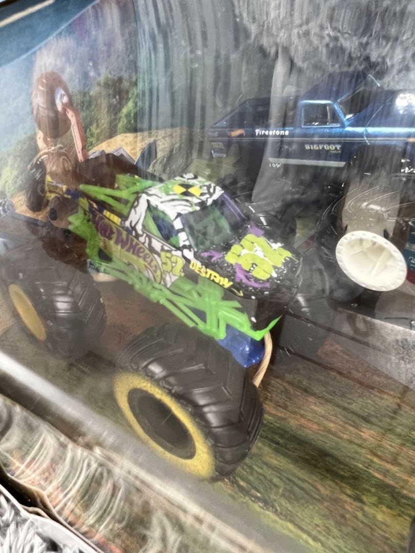 Amazon.co.jp: ホットウィール monster trucks モンスター